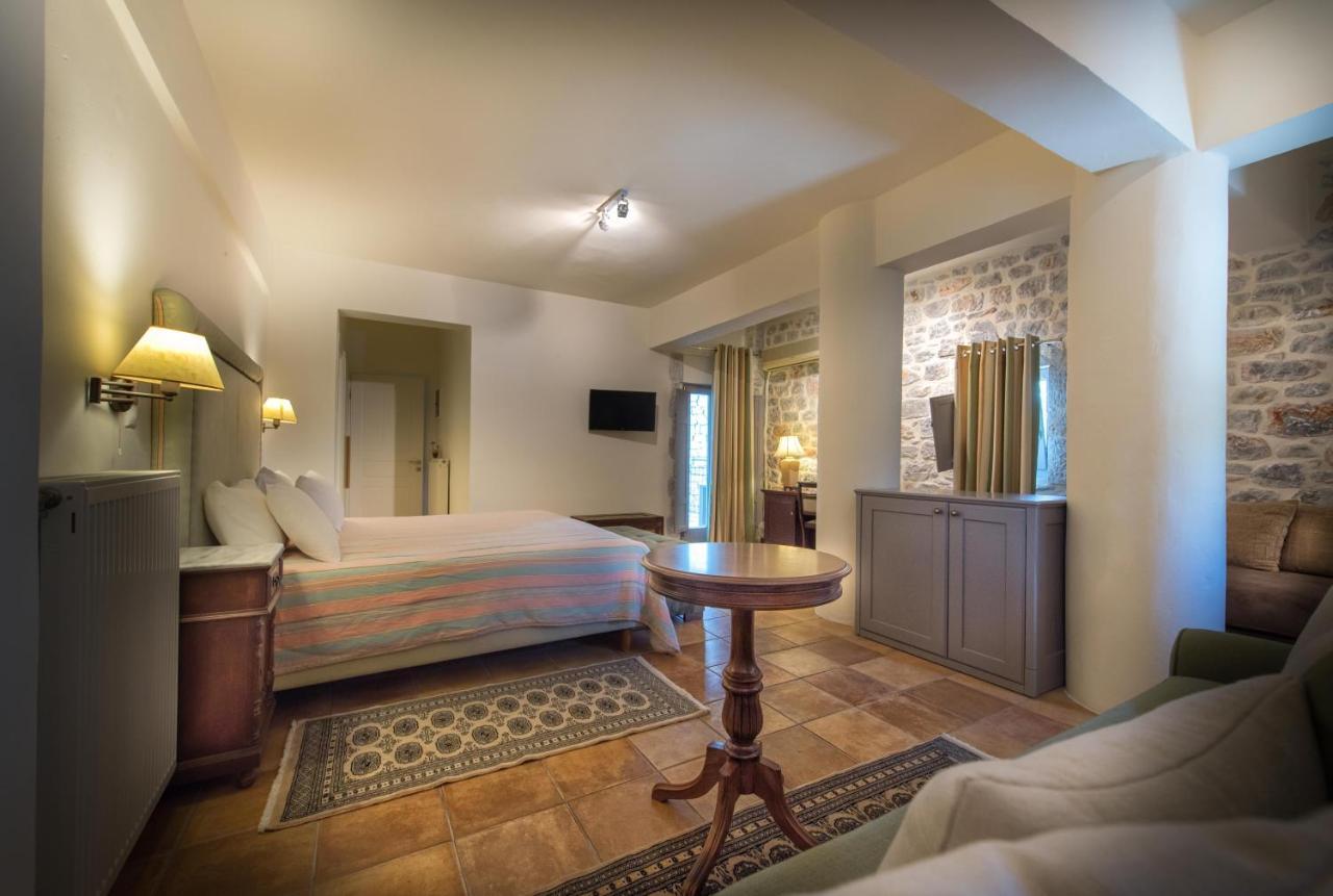 Hotel Kastro Maini Areopoli Esterno foto