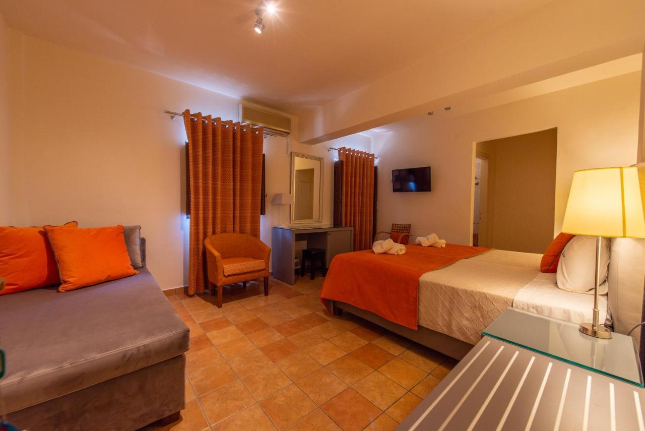 Hotel Kastro Maini Areopoli Esterno foto
