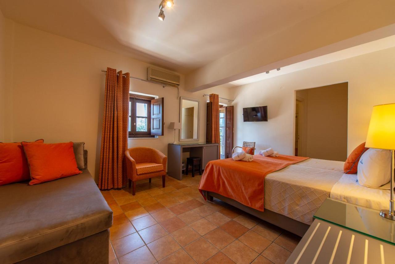 Hotel Kastro Maini Areopoli Esterno foto