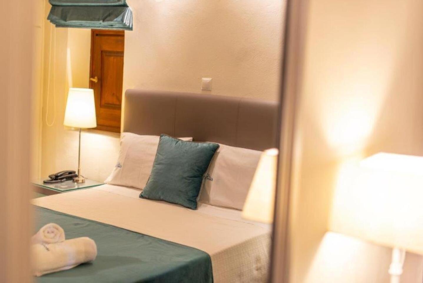 Hotel Kastro Maini Areopoli Esterno foto